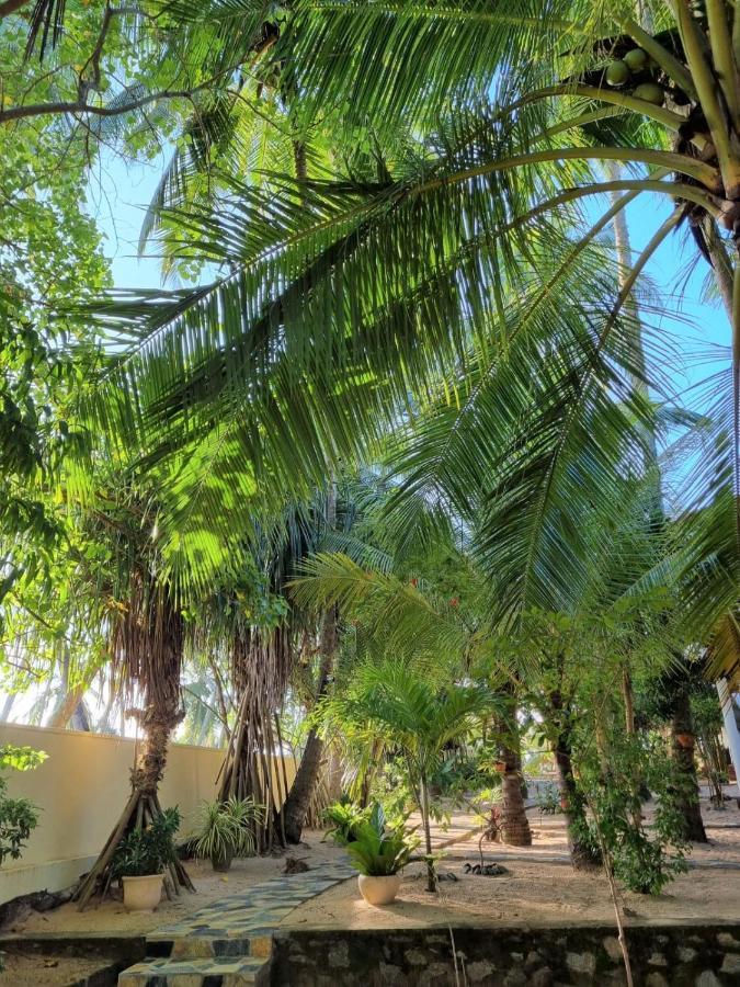 Golden Beach Paradise Tangalle Buitenkant foto