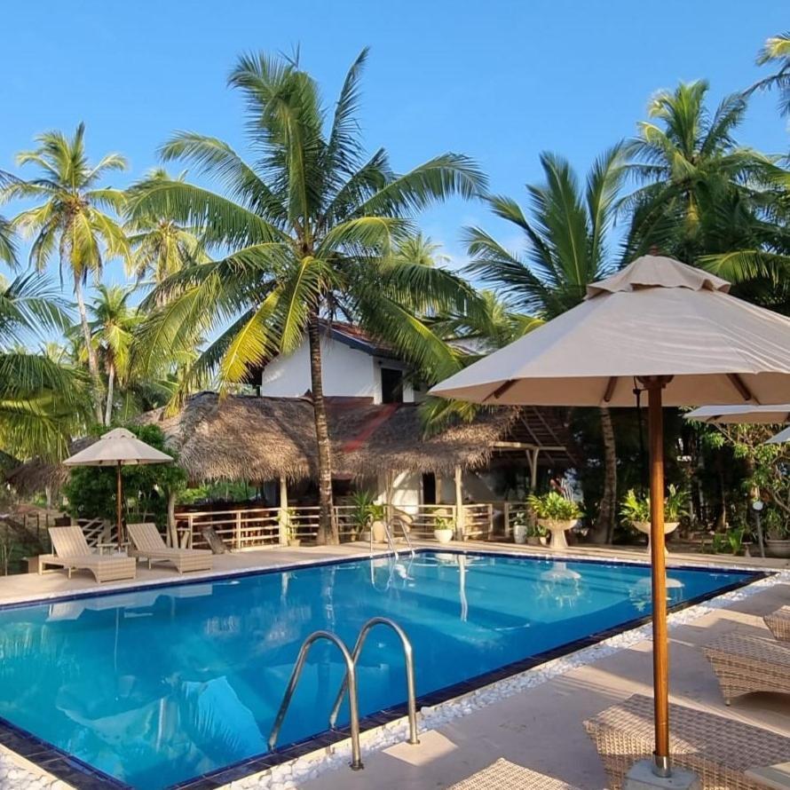 Golden Beach Paradise Tangalle Buitenkant foto