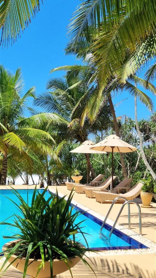 Golden Beach Paradise Tangalle Buitenkant foto