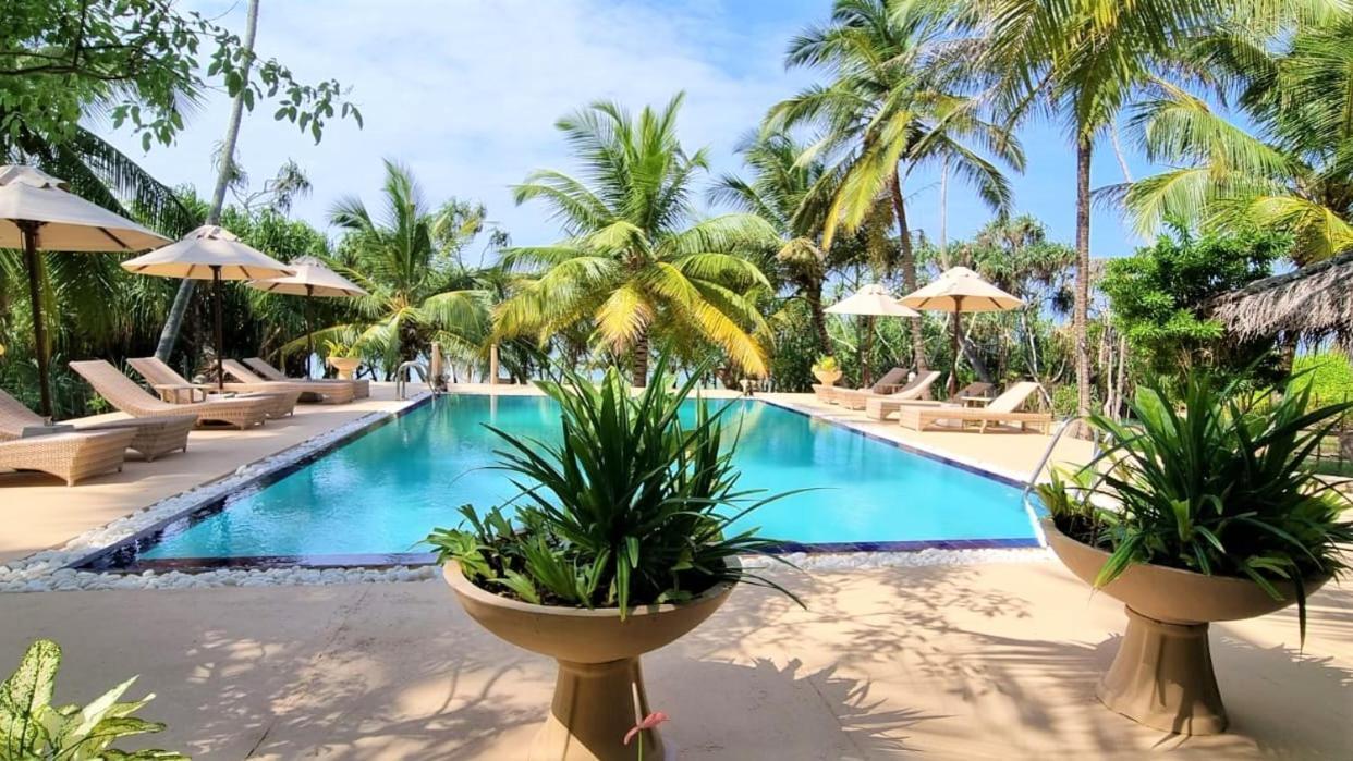 Golden Beach Paradise Tangalle Buitenkant foto