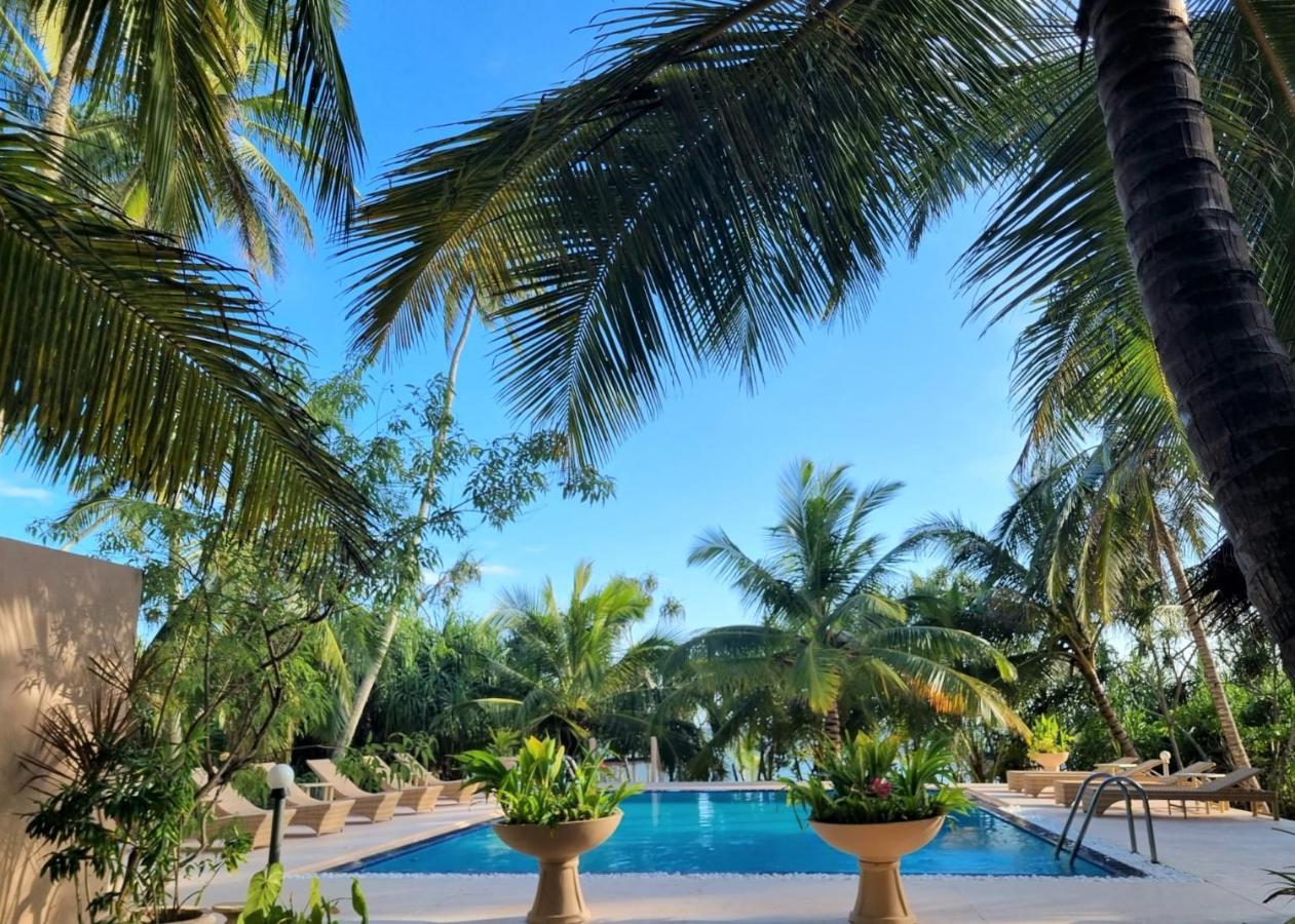 Golden Beach Paradise Tangalle Buitenkant foto