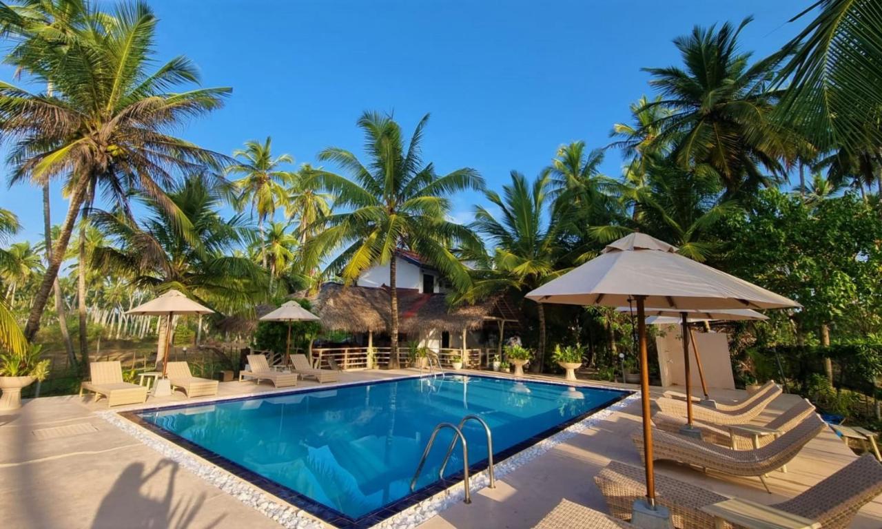 Golden Beach Paradise Tangalle Buitenkant foto